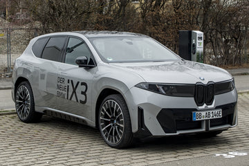 BMW iX3 (N-XA) 2025
